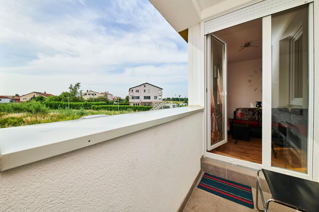 De Cero Apartment Umag Luaran gambar
